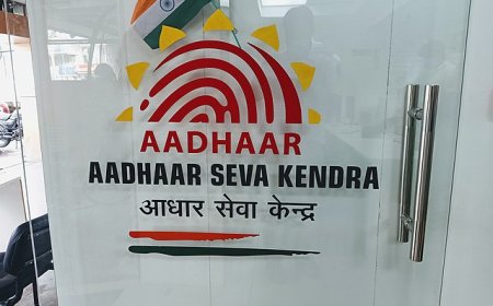 Aadhaar India – UIDAI Unique ID Enrollment, Updates & Customer Service